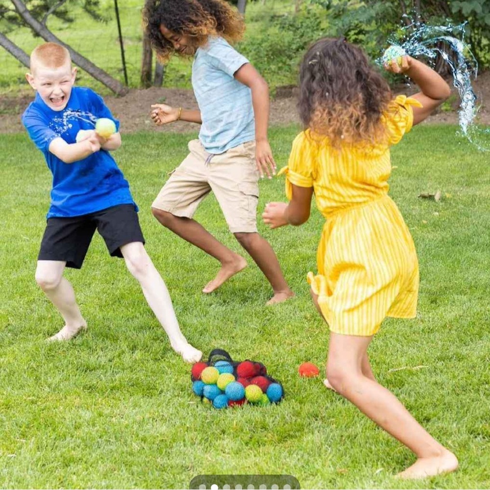 New re-usable water splash balls to replace the water balloons - Picture 5 of 5